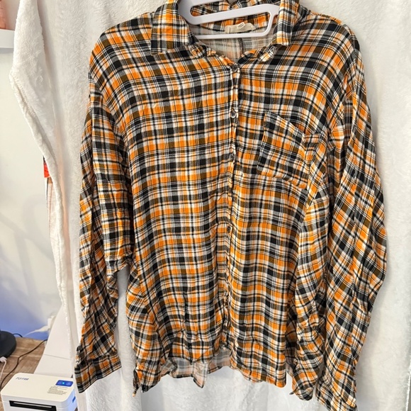 EASEL L/S PLAID TOP - Picture 2 of 7